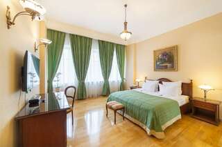 Гостиница Бутик-Отель Аристократ Санкт-Петербург Представительский люкс-2